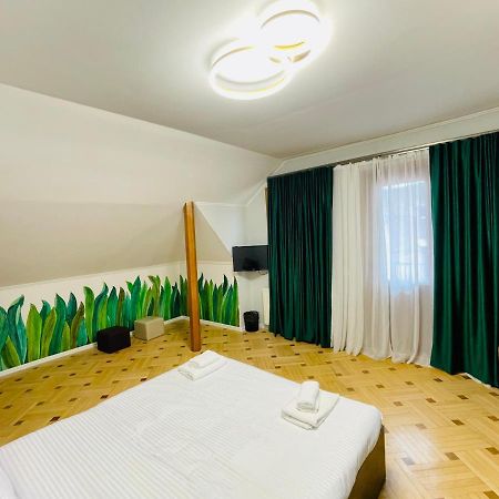 Quality Inn Tbiliszi Kültér fotó