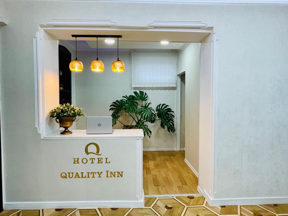 Quality Inn Tbiliszi Kültér fotó