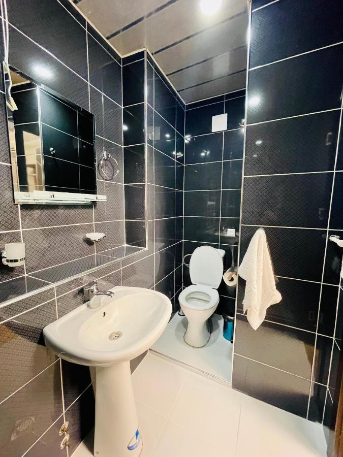Quality Inn Tbiliszi Kültér fotó
