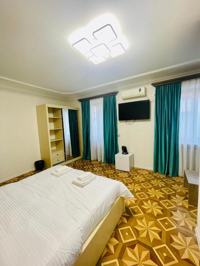 Quality Inn Tbiliszi Kültér fotó