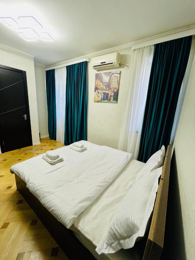 Quality Inn Tbiliszi Kültér fotó