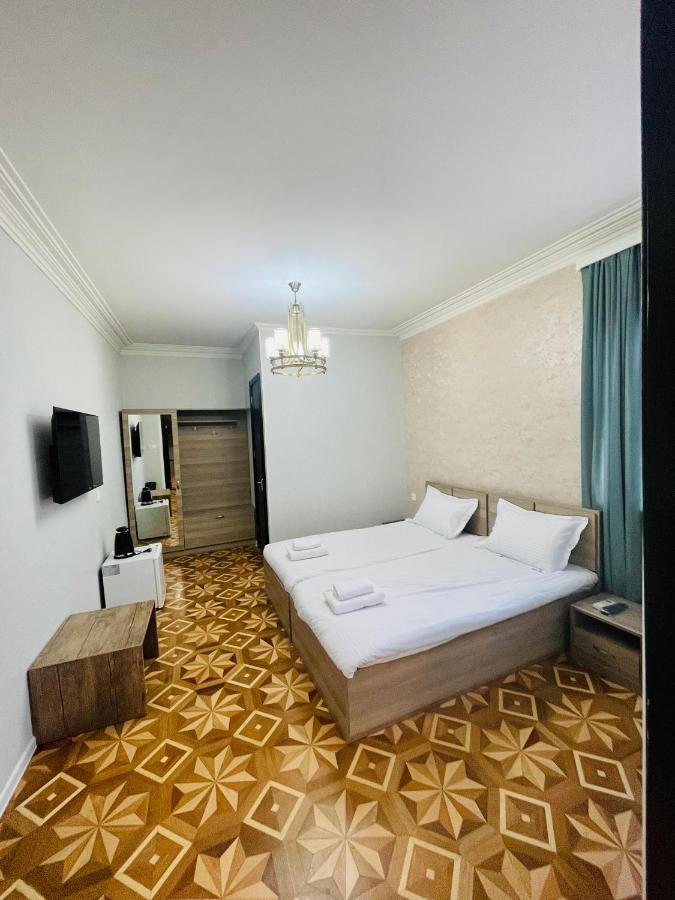 Quality Inn Tbiliszi Kültér fotó